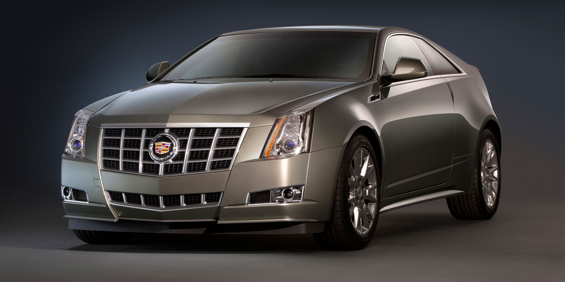 2015 - Cadillac - CTS Coupe - Vehicles On Display | Chicago Auto Show