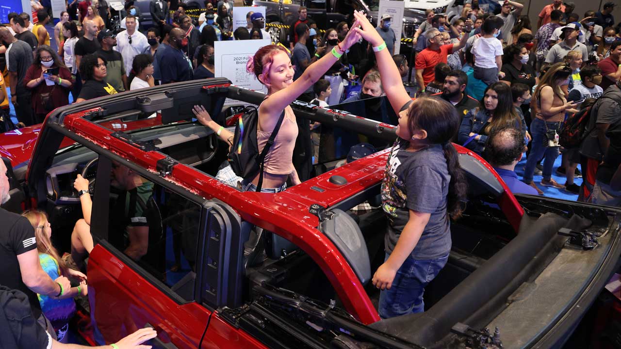 The Nation's Largest Auto Show Chicago Auto Show