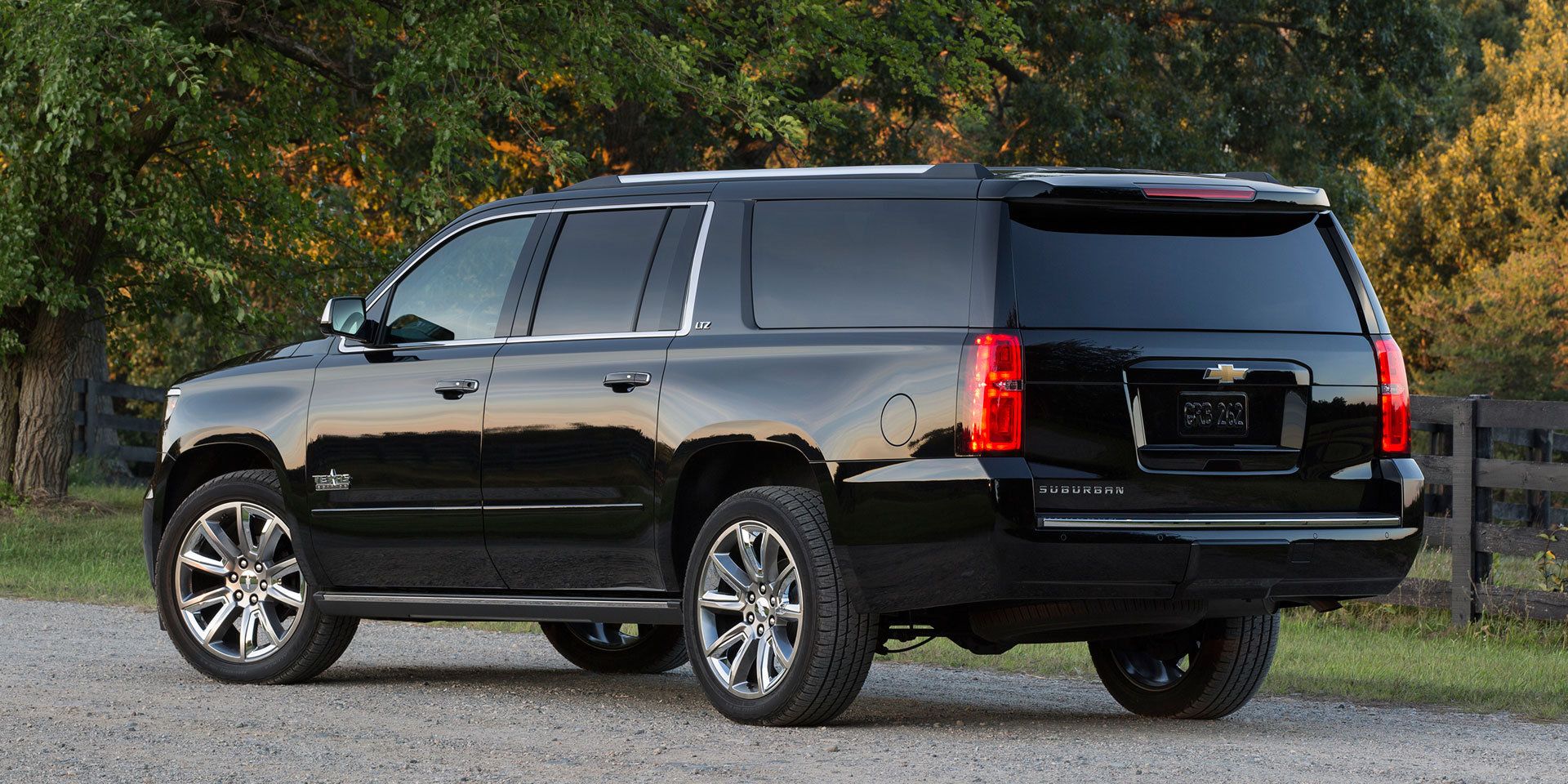 2016 - Chevrolet - Suburban - Vehicles on Display | Chicago Auto Show 2016