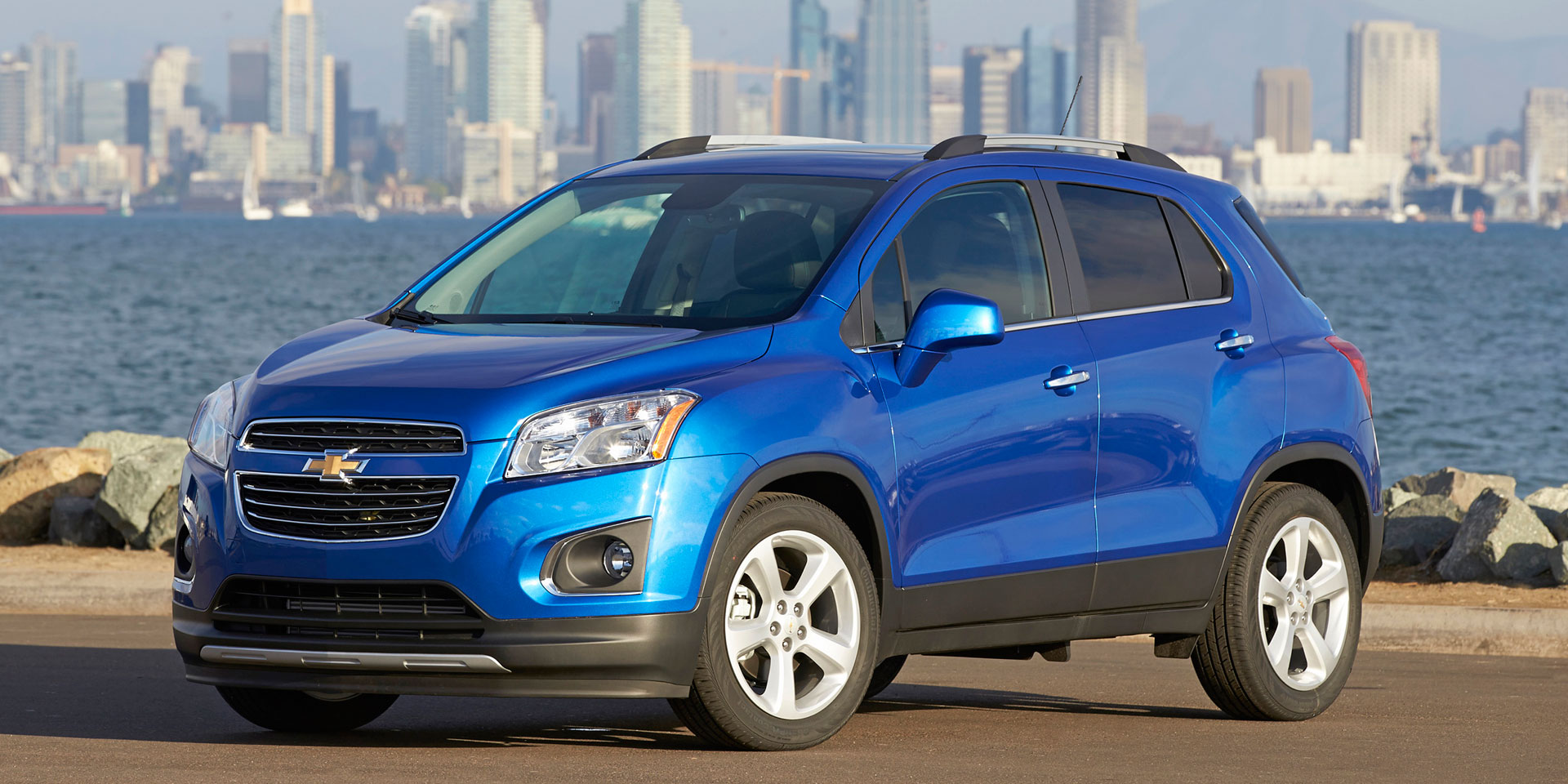 2016 - Chevrolet - Trax - Vehicles on Display | Chicago Auto Show