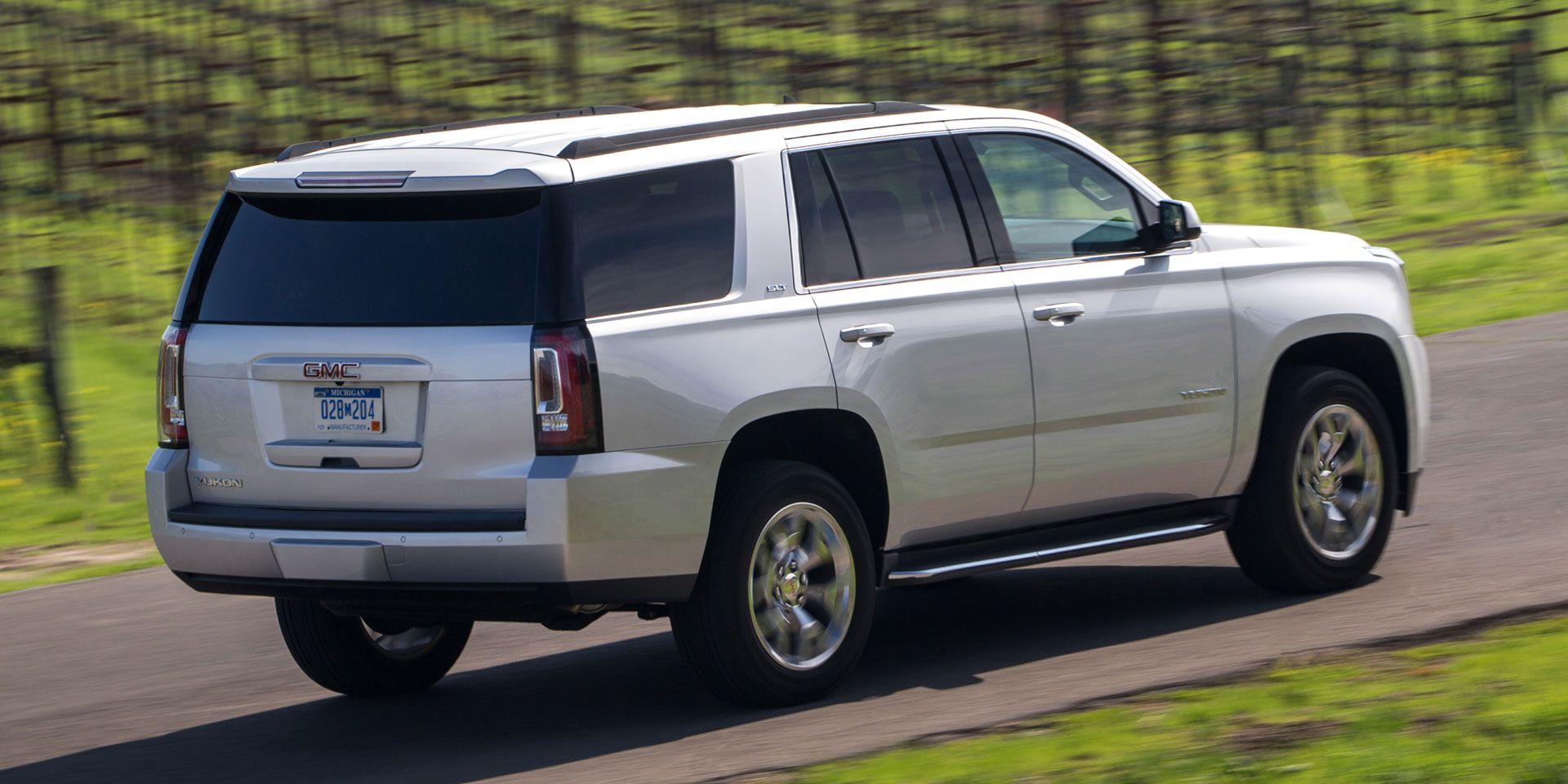 2016 - GMC - Yukon - Vehicles on Display | Chicago Auto Show 2016