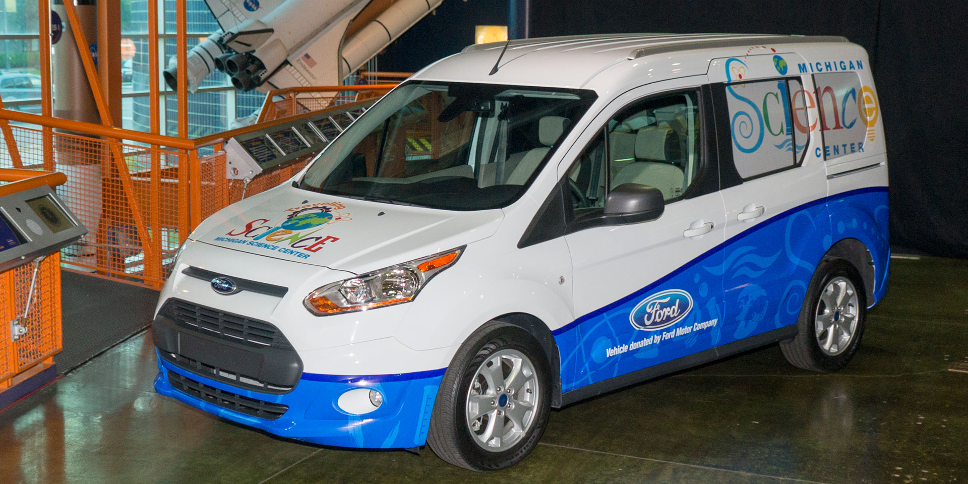 2016 - Ford - Transit Connect - Vehicles on Display | Chicago Auto Show ...