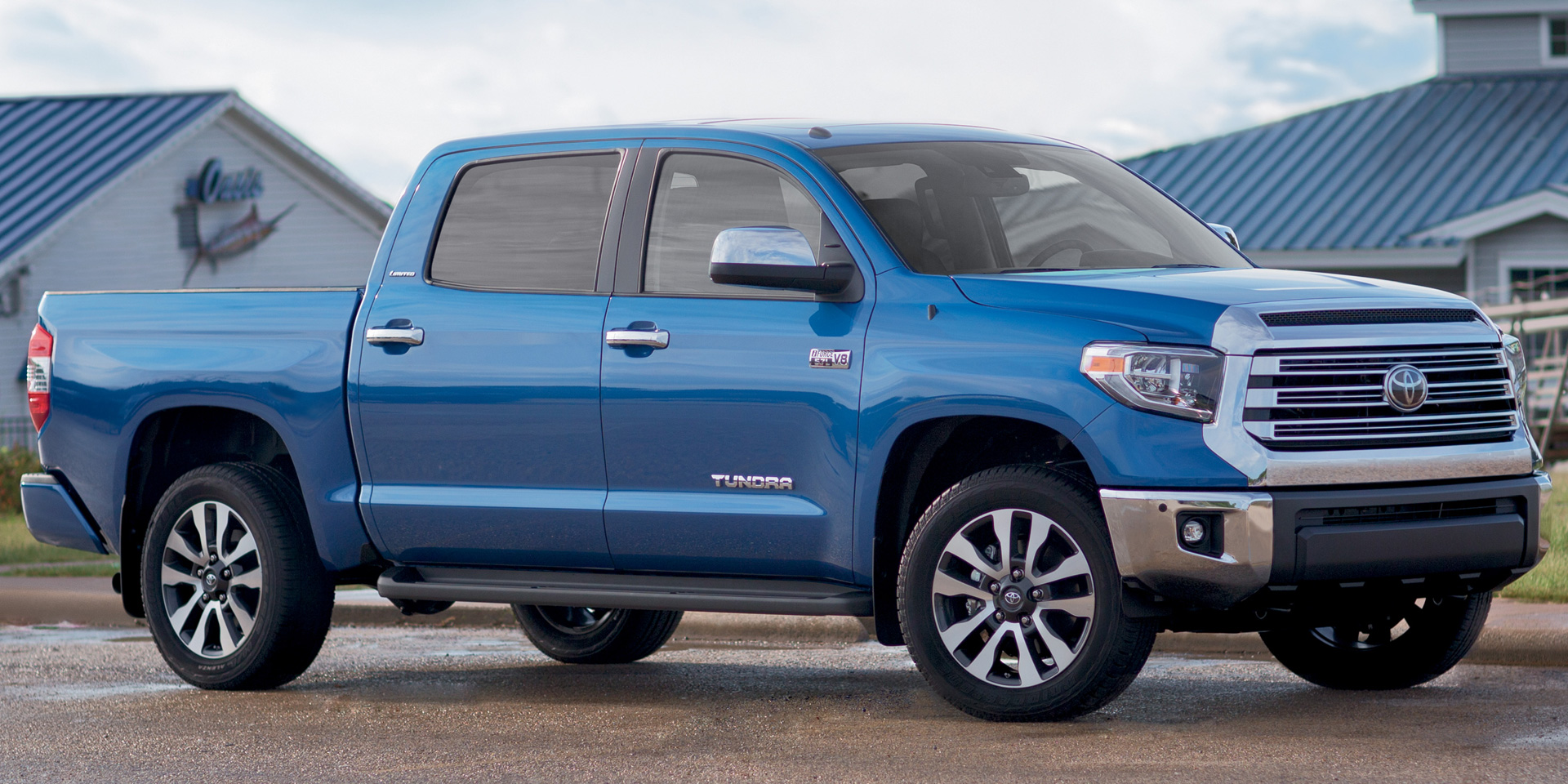 2018 - Toyota - Tundra - Vehicles on Display | Chicago Auto Show