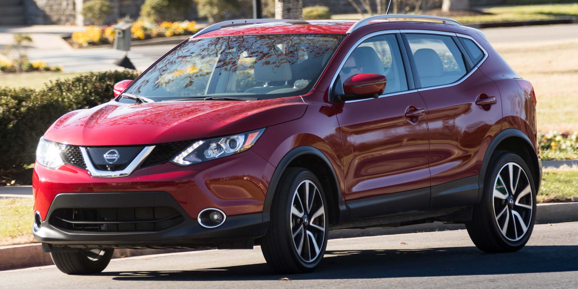 Nissan rogue sport 2018