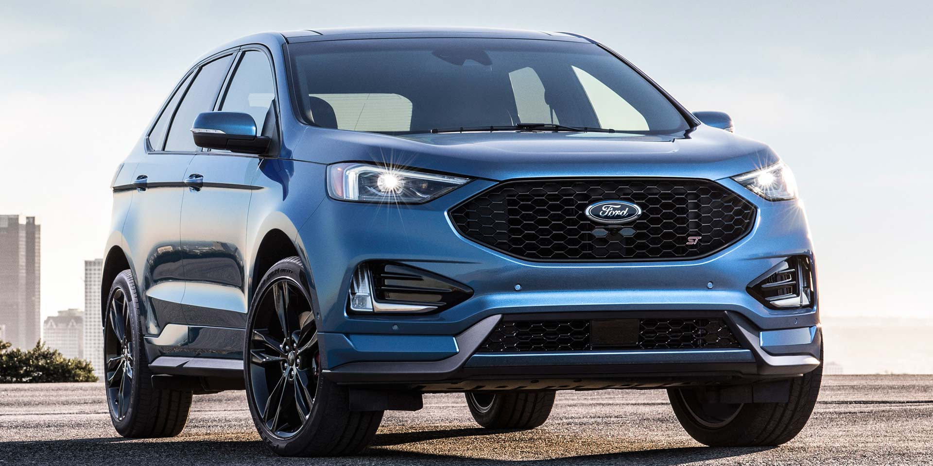 2019 ford edge crossover