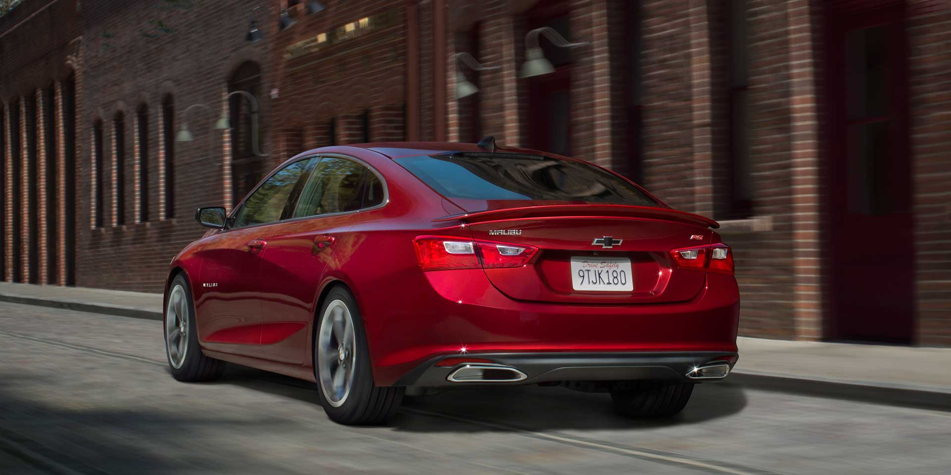 2020 - Chevrolet - Malibu - Vehicles on Display | Chicago Auto Show