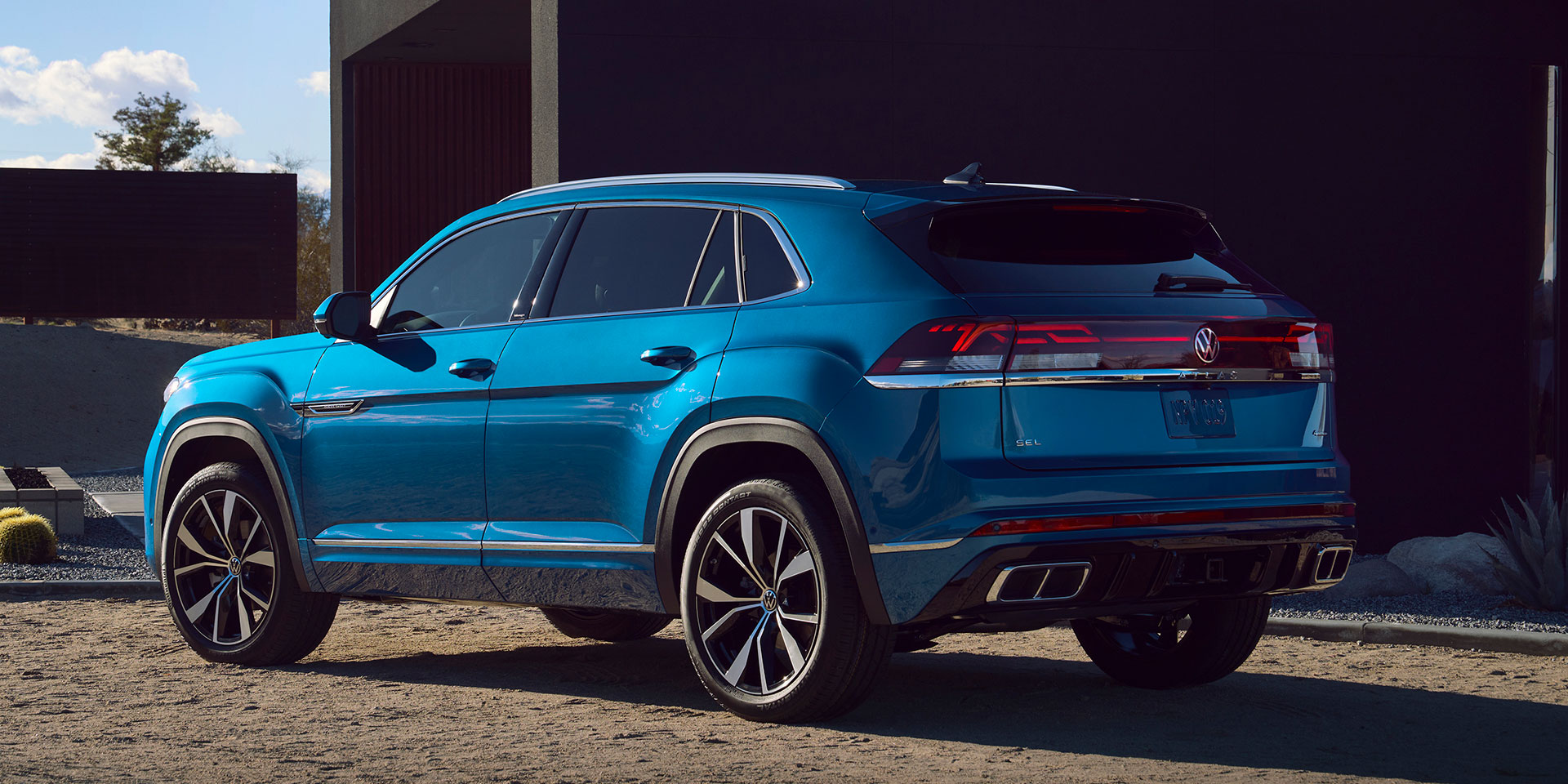 2024 Volkswagen Atlas Cross Sport Vehicles on Display Chicago