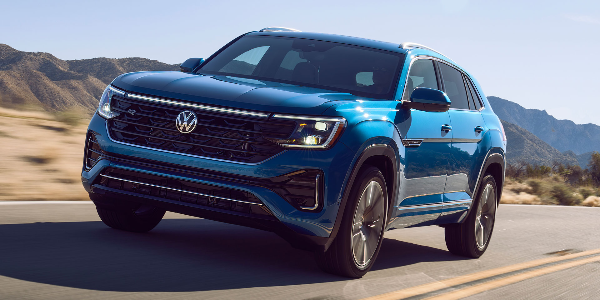 2024 Volkswagen Atlas Cross Sport Vehicles on Display Chicago