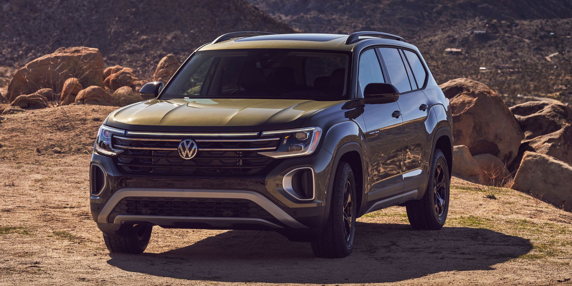 2024 Volkswagen Atlas Vehicles on Display Chicago Auto Show