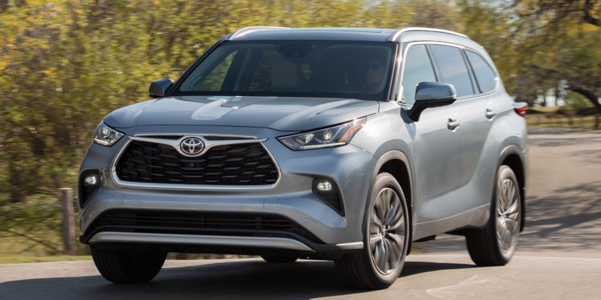 2022 - Toyota - Highlander - Vehicles on Display | Chicago Auto Show