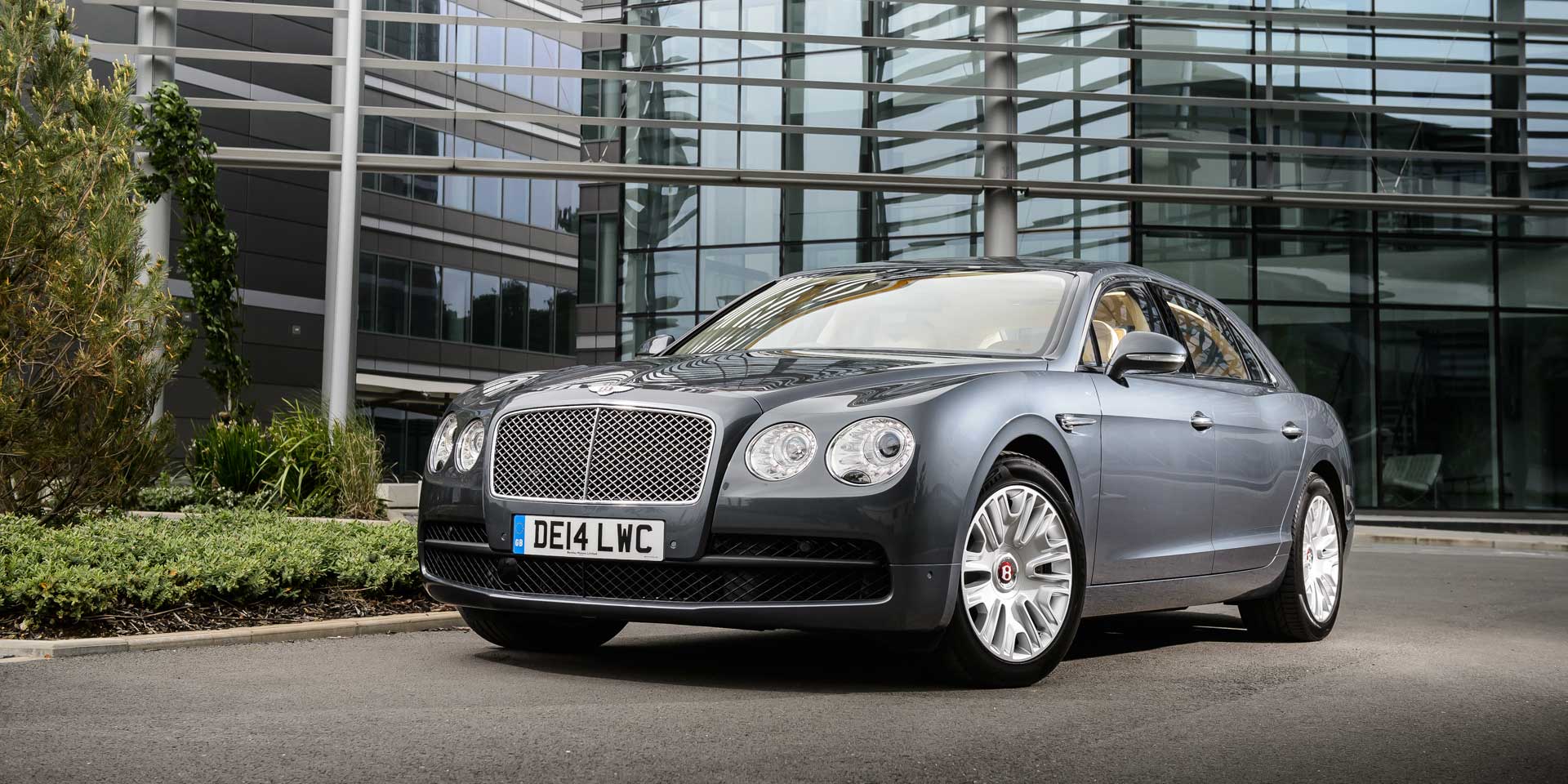 Bentley flying spur 2019